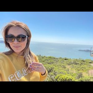 Meet your Posher, Ivette